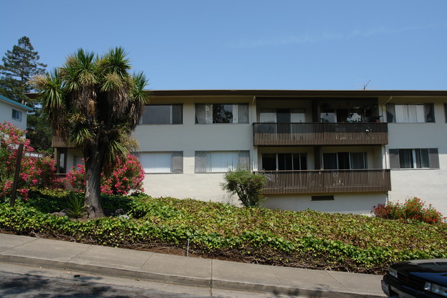 Marion Apartments in Belmont, CA - Building Photo - Building Photo