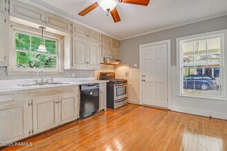 218 Bertrand St in Lafayette, LA - Building Photo - Building Photo