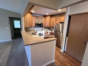 4504 Aspenwood Trail in Minnetonka, MN - Building Photo - Building Photo