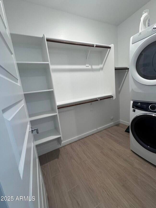 23333 W Mobile Ln in Buckeye, AZ - Building Photo - Building Photo