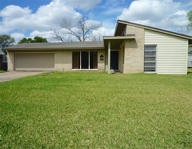 property at 4810 Redstart St