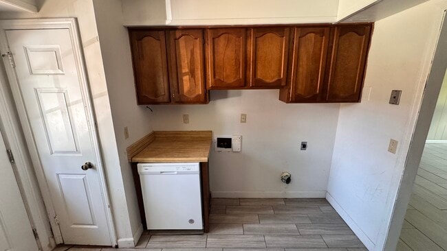 3327 Robinhood Dr in Spartanburg, SC - Building Photo - Building Photo