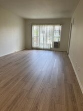 7763 Romaine St in West Hollywood, CA - Building Photo - Building Photo