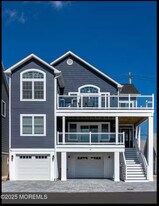 32 Silver Beach Rd in Lavallette, NJ - Building Photo