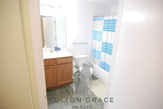 100 N Hermitage Ave-Unit -K416 in Chicago, IL - Building Photo - Building Photo