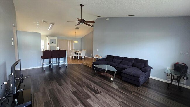1905 Myakka Ct in Kissimmee, FL - Building Photo - Building Photo