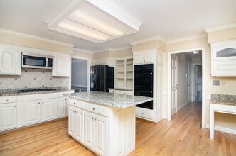 2617 All Saints Ct in Virginia Beach, VA - Building Photo - Building Photo