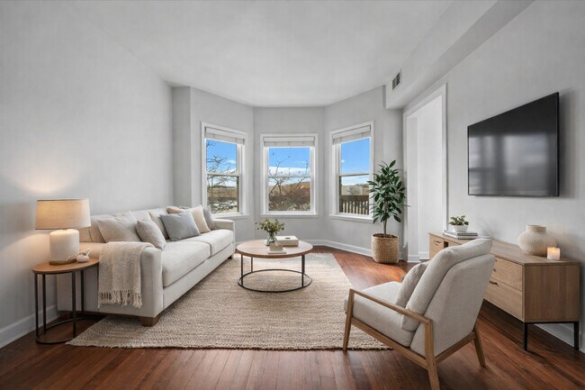 2939 N Ashland Ave in Chicago, IL - Building Photo - Building Photo