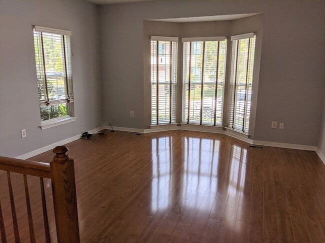 307 Timberbrook Ct in Odenton, MD - Building Photo - Building Photo