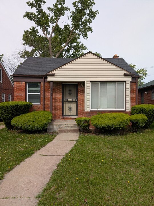 18493 Fenmore St in Detroit, MI - Building Photo