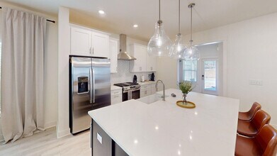 51 Puckett Rd SE in Emerson, GA - Building Photo - Building Photo