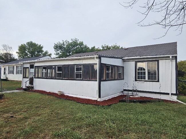 property at 319 S Ash St