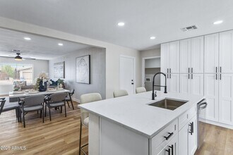 113 E Fairmont Dr in Tempe, AZ - Building Photo - Building Photo