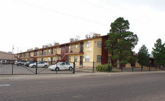 Maxwell Pines Apartments