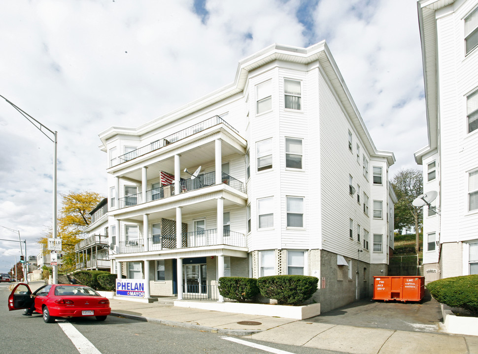 63 Lynnway in Lynn, MA - Foto de edificio