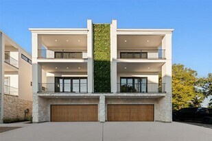 1516 Holly Ave in Dallas, TX - Building Photo