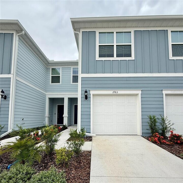 2763 Fetching Trl in Davenport, FL - Building Photo