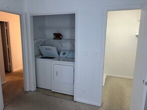 3326 New South Province Blvd, Unit 2 in Ft. Myers, FL - Building Photo - Building Photo