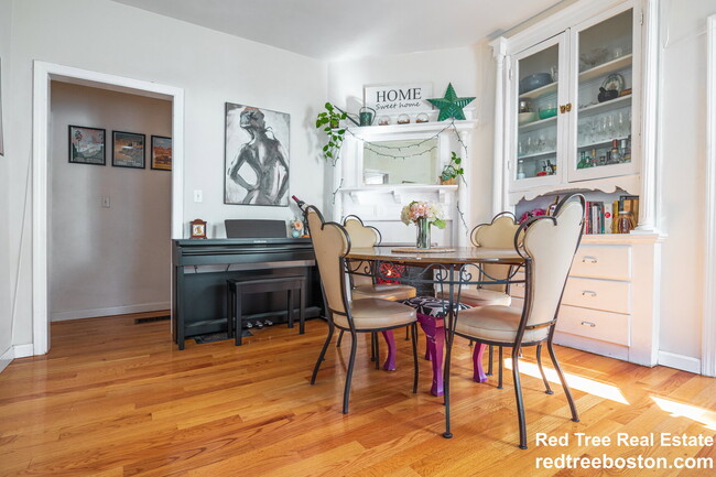 66 Brooks St in Boston, MA - Building Photo - Building Photo