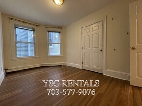 38 Calumet St, Unit #1 in Boston, MA - Building Photo - Building Photo