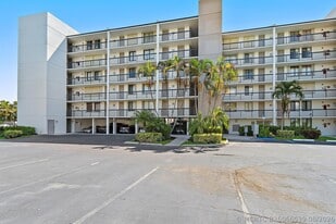 1605 S US Hwy 1 in Jupiter, FL - Building Photo