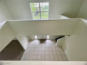 10650 Ragsdale St in Bonita Springs, FL - Foto de edificio - Building Photo
