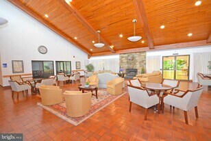 835 Coxswain Way in Annapolis, MD - Building Photo