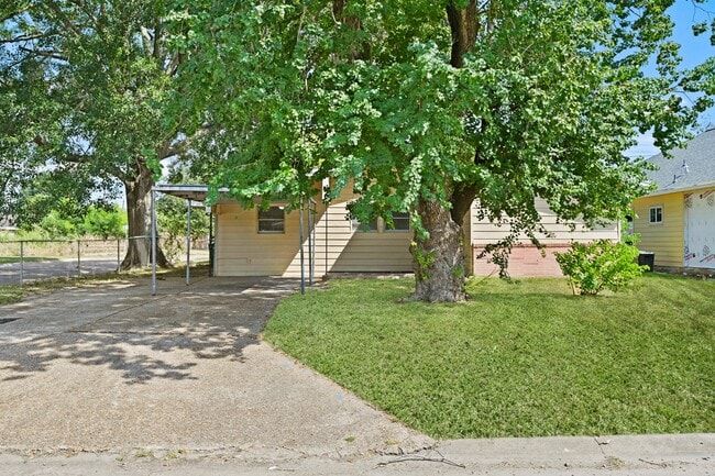 1201 Orrel Dr
