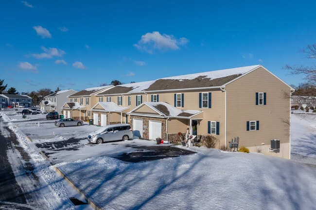 Towns Edge Apartments in Lebanon, PA - Foto de edificio - Building Photo