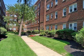 Heights Apartments in Cleveland, OH - Building Photo - Building Photo