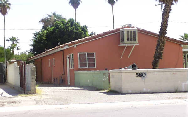 580 S Calle Palo Fierro in Palm Springs, CA - Building Photo - Building Photo