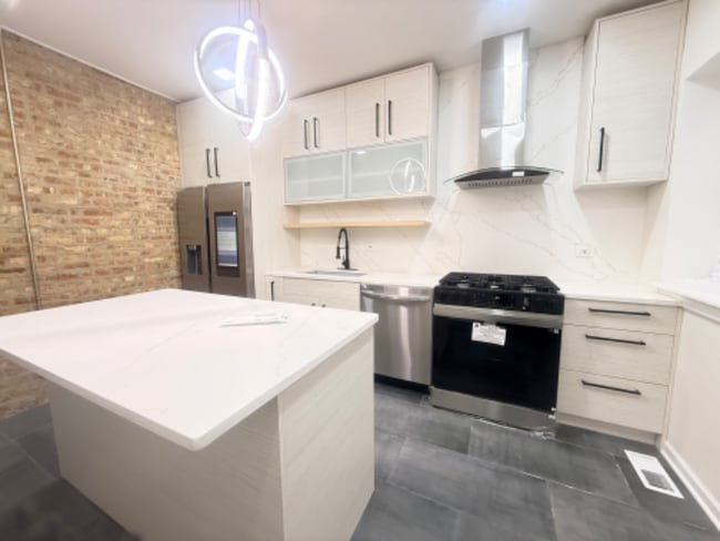 property at 4734 S St Lawrence Ave