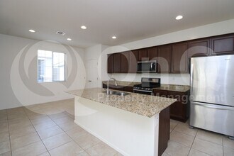 222 N 56th Pl in Mesa, AZ - Building Photo - Building Photo