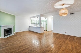 3208 Cole Ave in Dallas, TX - Building Photo - Building Photo