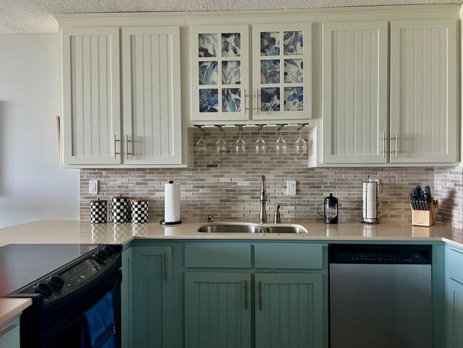 1502 S Boulder Ave, Unit #16K in Tulsa, OK - Foto de edificio - Building Photo