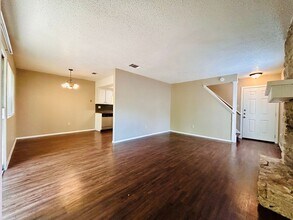 1507 No Mor Cove in Austin, TX - Building Photo - Building Photo