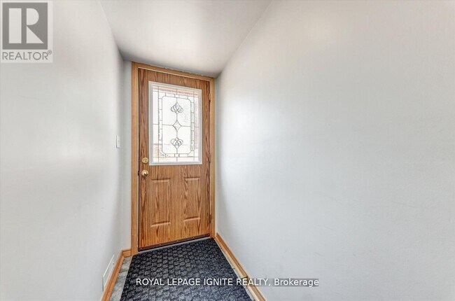 1279 Northmount St in Oshawa, ON - Building Photo - Building Photo