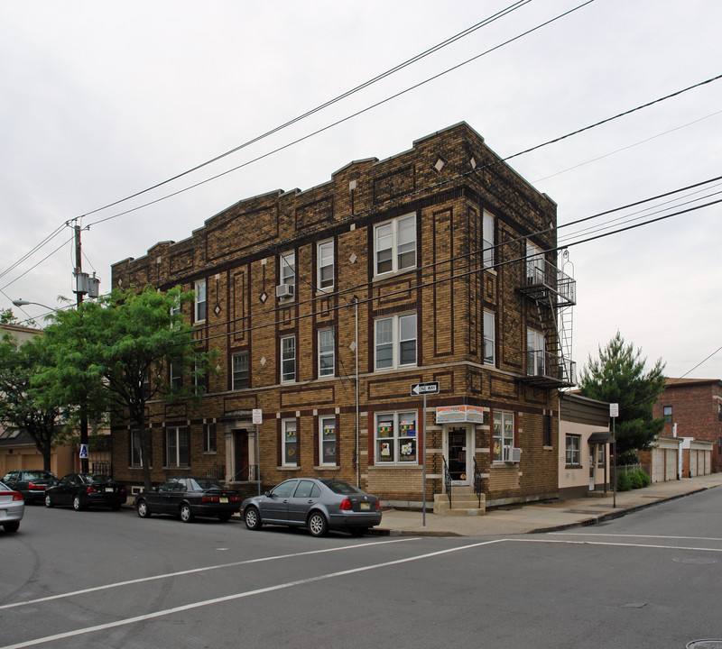 278 Elm St in Newark, NJ - Building Photo