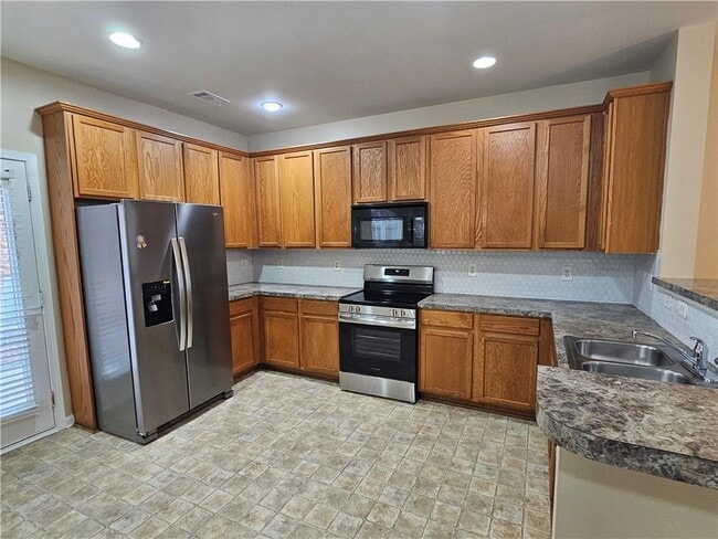 3071 Cedar Glade Ln in Buford, GA - Building Photo - Building Photo