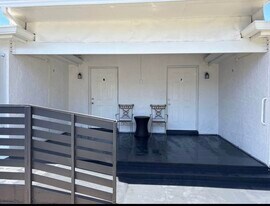 209 NW 28th Ave, Unit N in Fort Lauderdale, FL - Building Photo