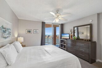 633 W Beach Blvd in Gulf Shores, AL - Foto de edificio - Building Photo