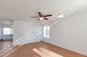 2745 S Pace W Dr in Tucson, AZ - Building Photo - Building Photo
