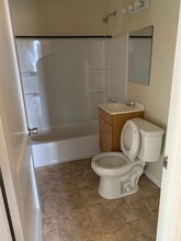 141 Rosewood Dr in Hammond, LA - Foto de edificio - Building Photo