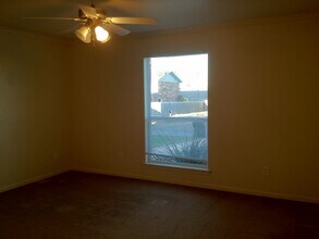 1305 Chapel Creek Rd in Waco, TX - Building Photo - Building Photo