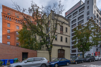 20 Old Fulton St in Brooklyn, NY - Building Photo - Primary Photo