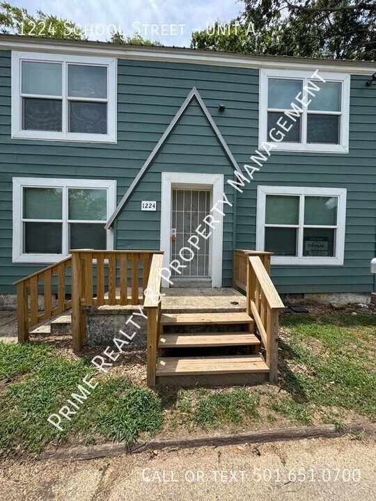 1224 School St in Malvern, AR - Building Photo