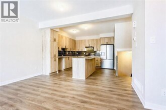 215 Speckled Alder Row in Ottawa, ON - Building Photo - Building Photo