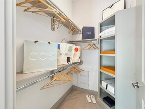 170 Malone St in Houston, TX - Foto de edificio - Building Photo