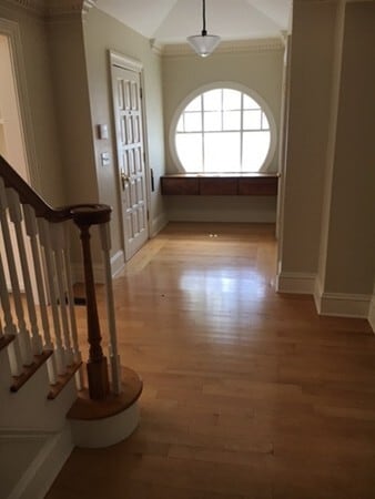 property at 9 Dunstable Rd