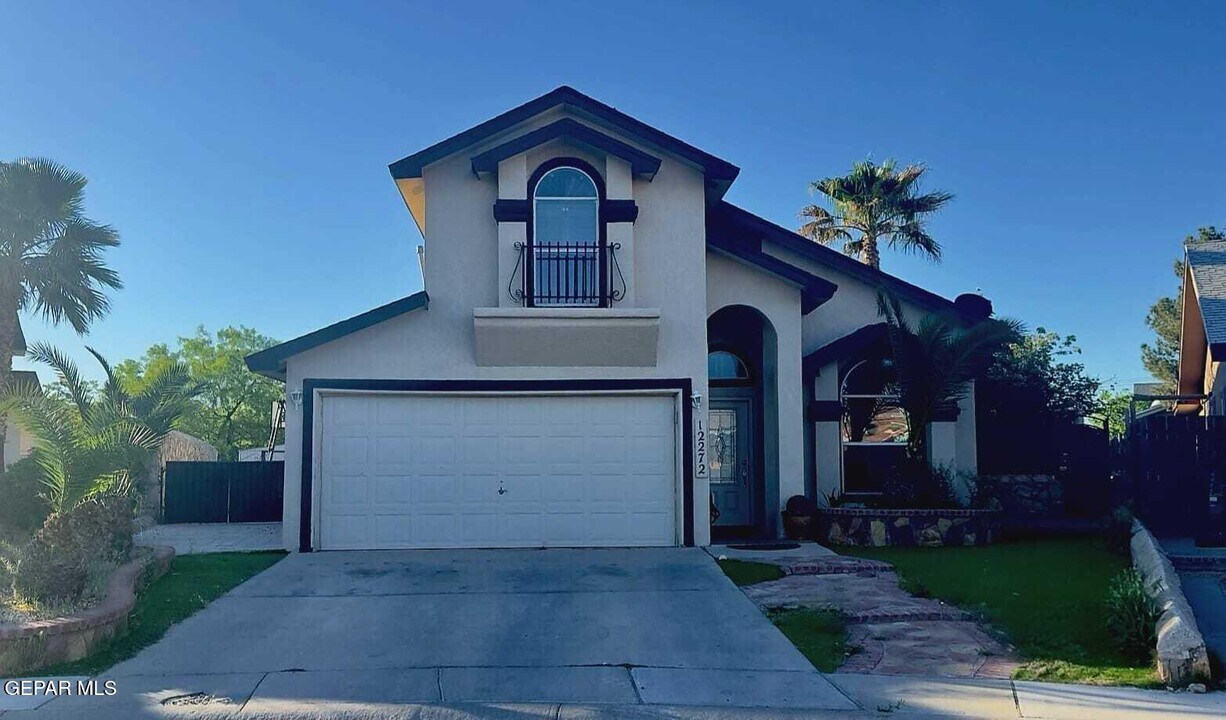 12272 Tierra Pez Way in El Paso, TX - Building Photo